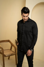 Perto Designer Solid Black Men's Shirt by Hilo Design