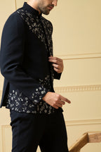Valiente Designer Men's Indo western Set by Hilo Design