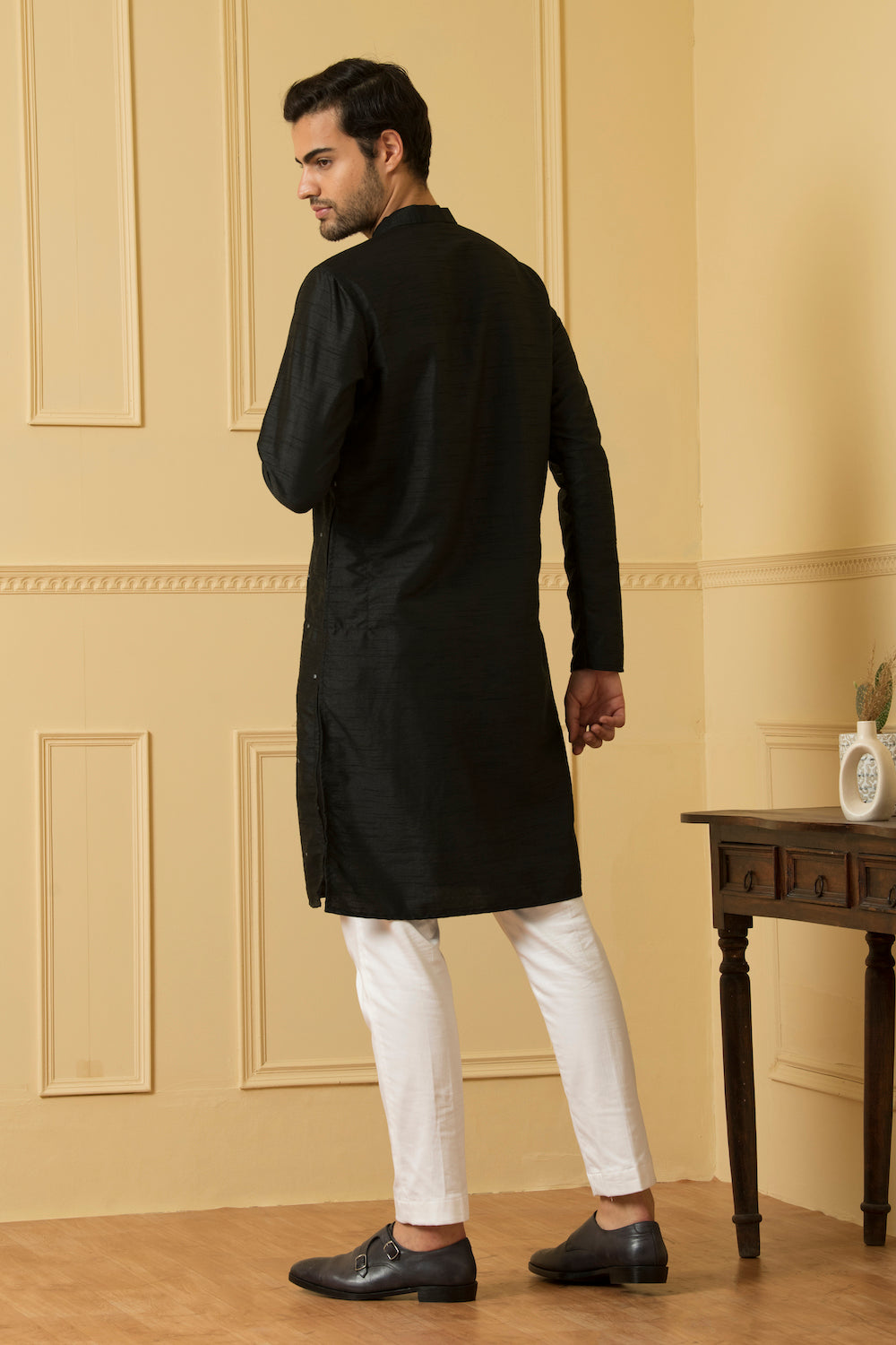 Estilo Designer Men's Kurta by Hilo Design