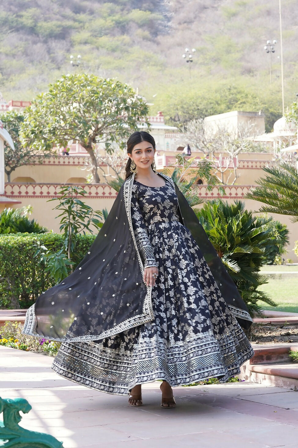 Joban Fashion Black Viscose Jacquard Sequence Embroidery Work Kurta Set - Distacart