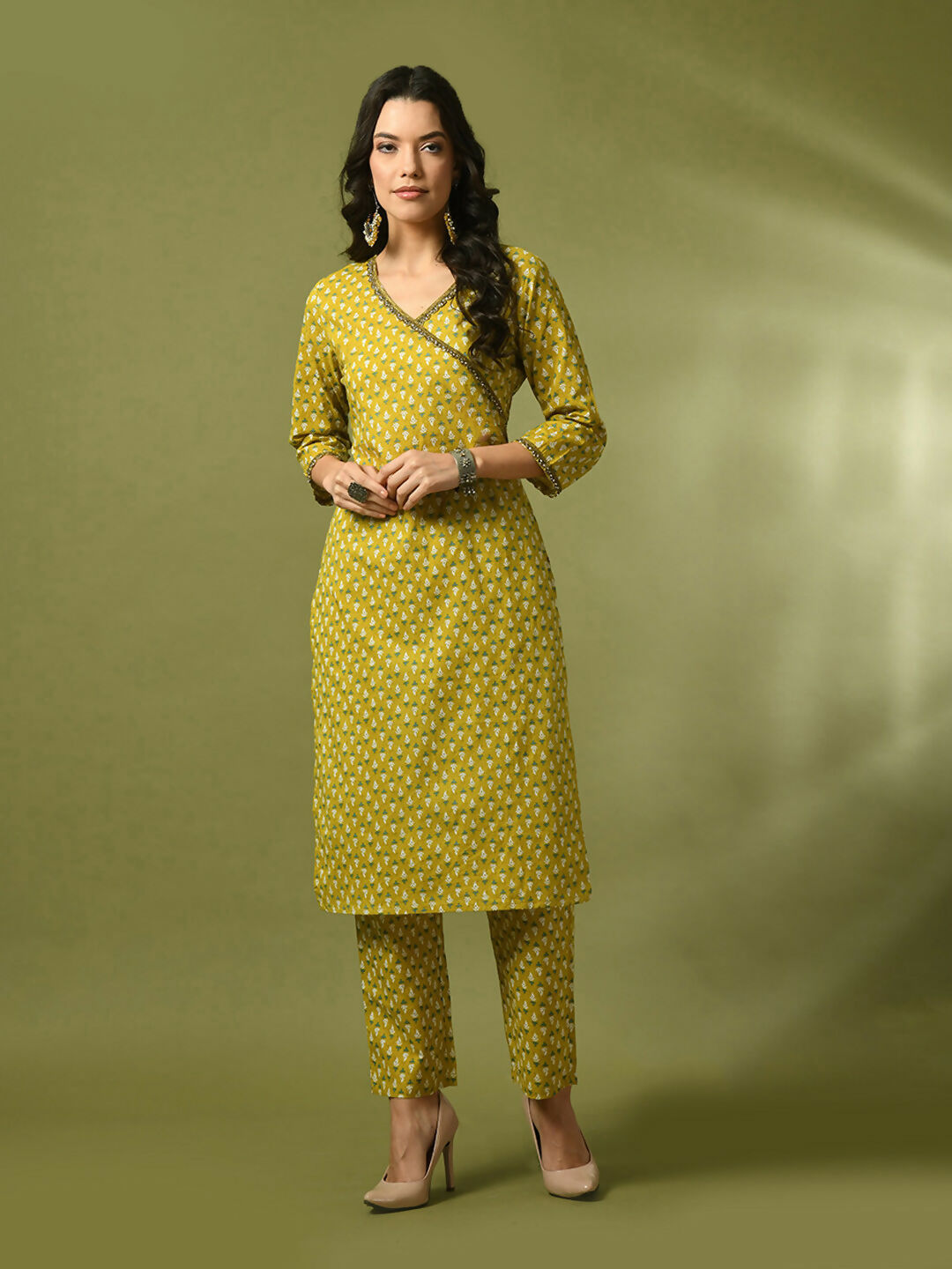 Myshka Women's Yellow Printed Cotton Straight Party Kurta Set