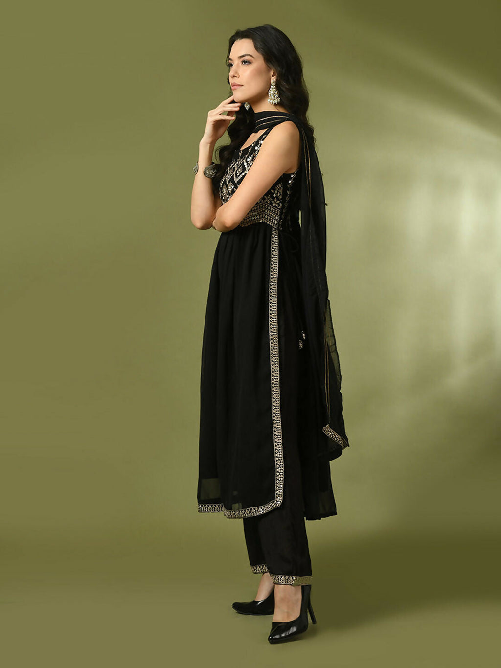 Myshka Women's Black Embroidered Georgette Anarkali Party Kurta Set With Dupatta