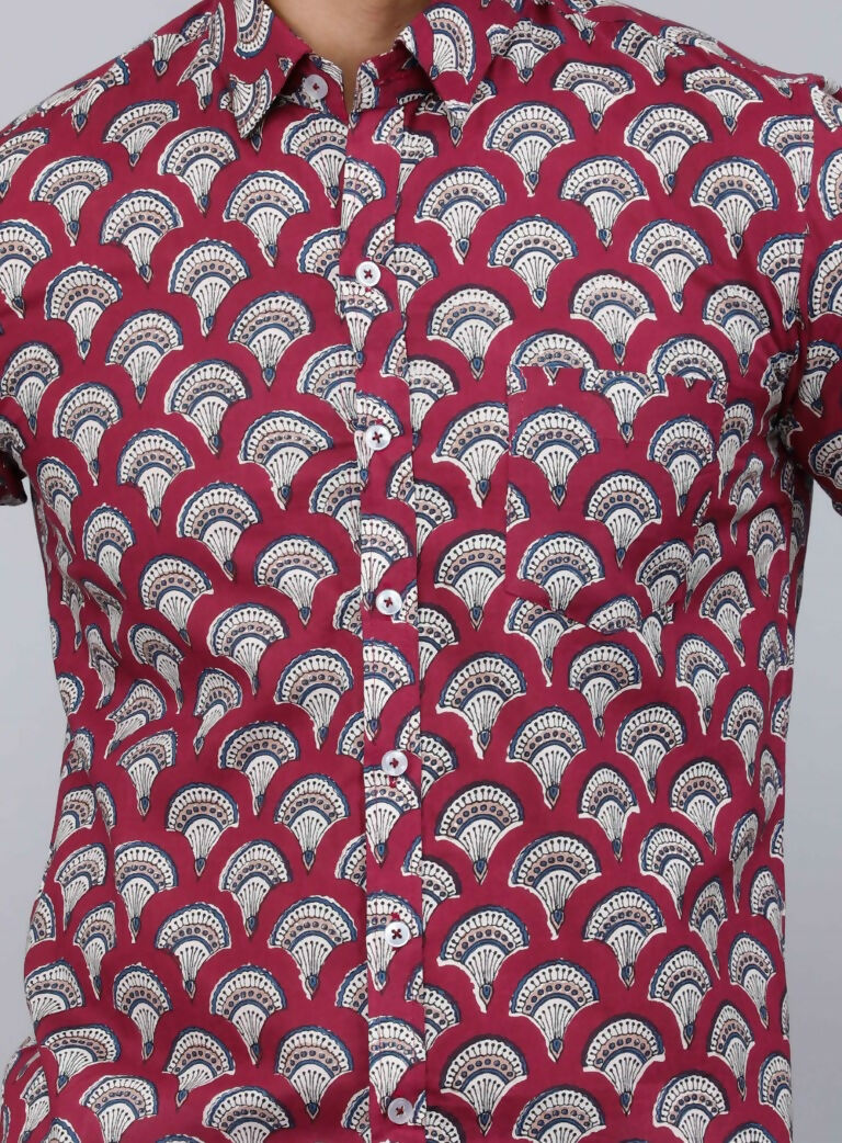 Miravan Men's Cotton Maroon Floral Printed Slim Fit Shirt