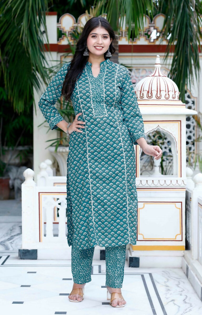 Miravan Women's Cotton Blue Floral Printed Straight Kurta And Palazzo