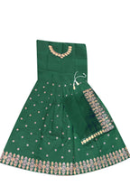 Dwiden Green Queen Tafetta Sattin Semi-Stitched Girl's Lehenga Choli