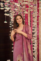 The52 Onion Gorgeous Floral Printed Zarna Silk Fabric Straight Kurta Pant with Dupatta Set - Distacart