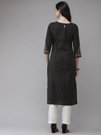 Yufta Women Black Yoke Design Kantha Work Floral Kurta