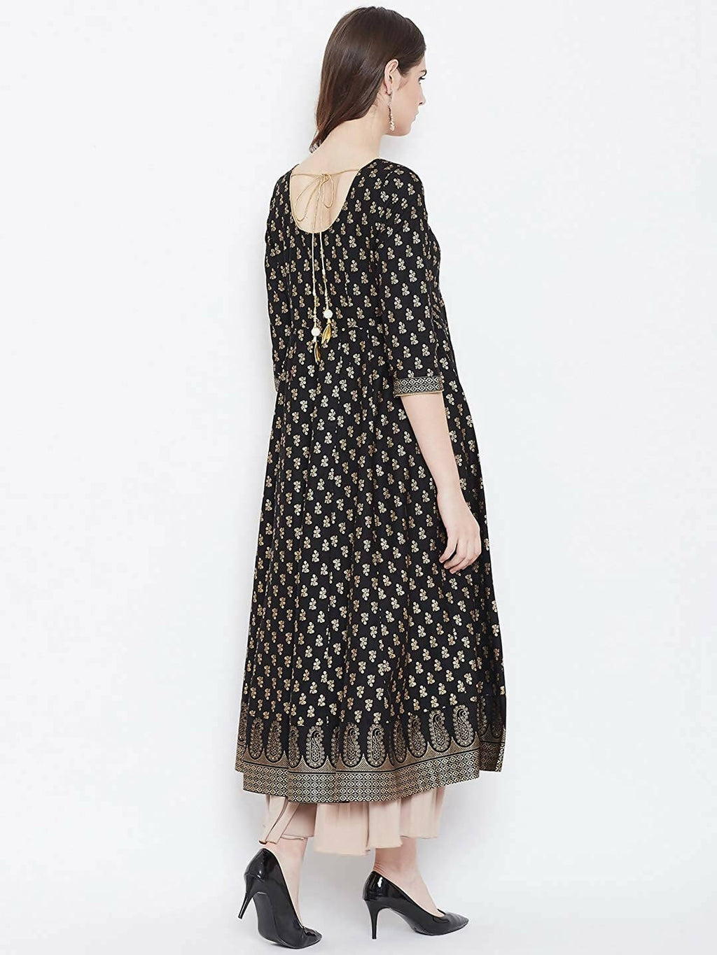 Cheera Embellished Daily Wear Cotton Blend Kurta - Black