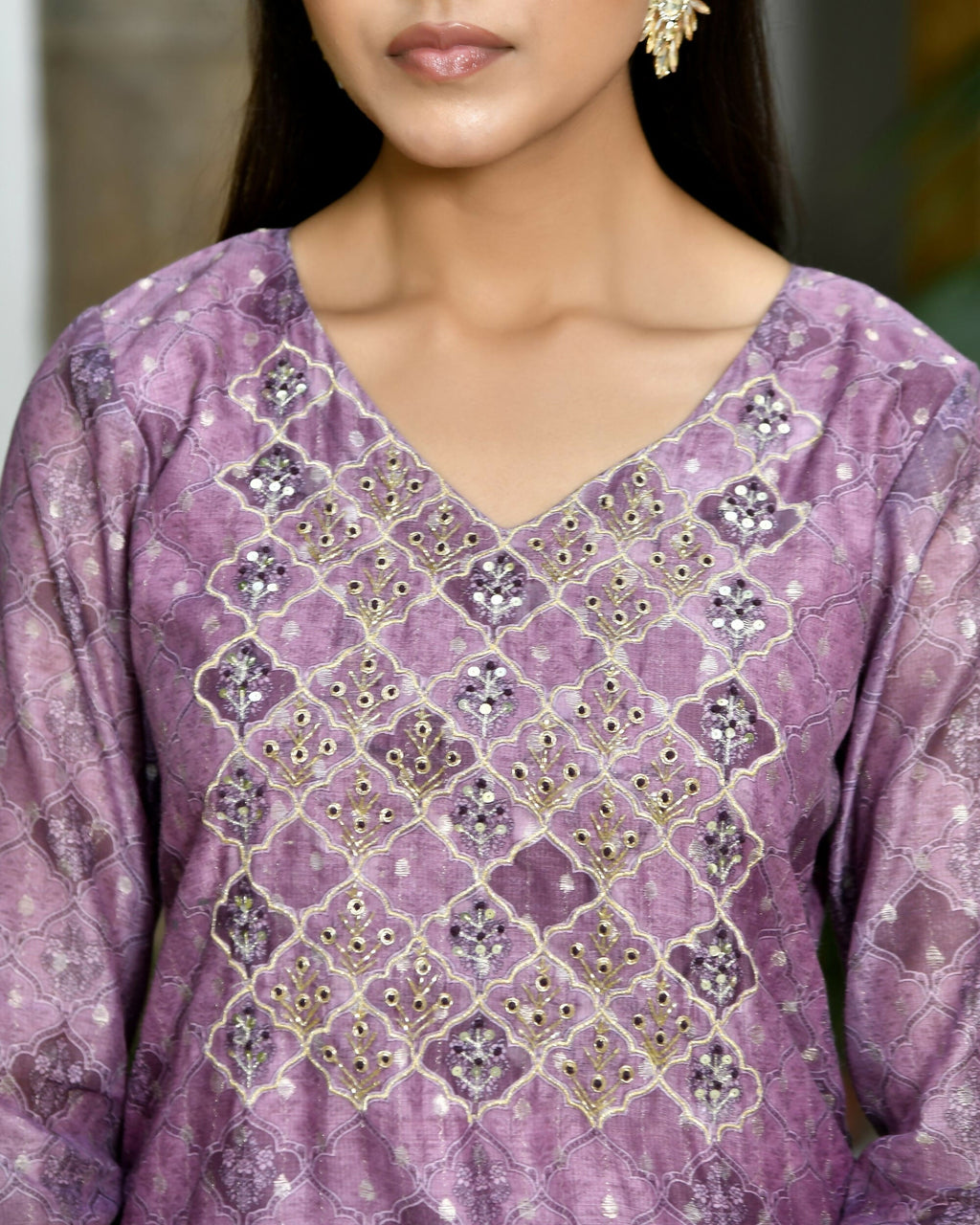 Vaasva Women's Chanderi Printed Suit Set With Pant And Printed Dupatta