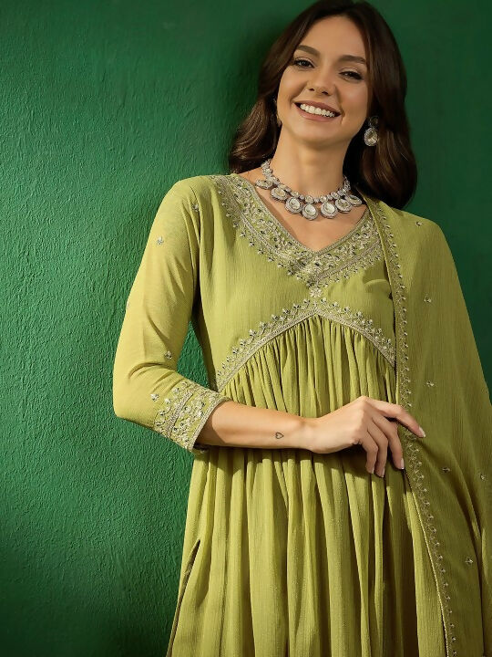 The52 Women's Beautiful Georgette Fabric Embroidery Work Straight Kurta Pant and Dupatta Set - Distacart