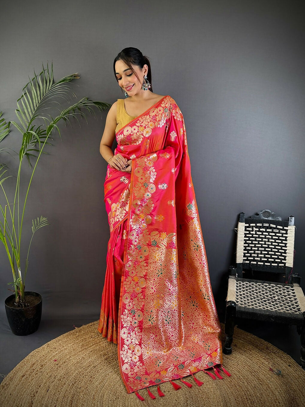 Joban Fashion Meenakari Hot Pink Woven Soft Silk Saree - Distacart