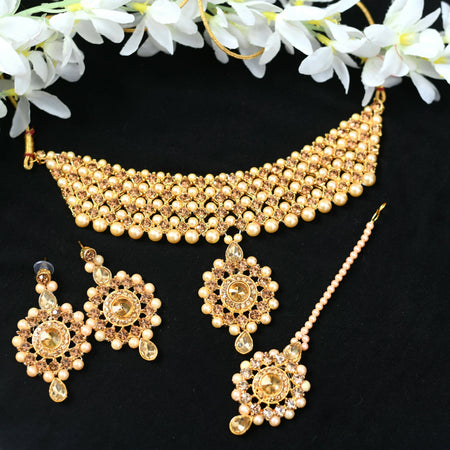 Mominos Fashion Johar Kamal Gold-Polished Brass Finish Kundan/Stone Choker For Women (Golden)