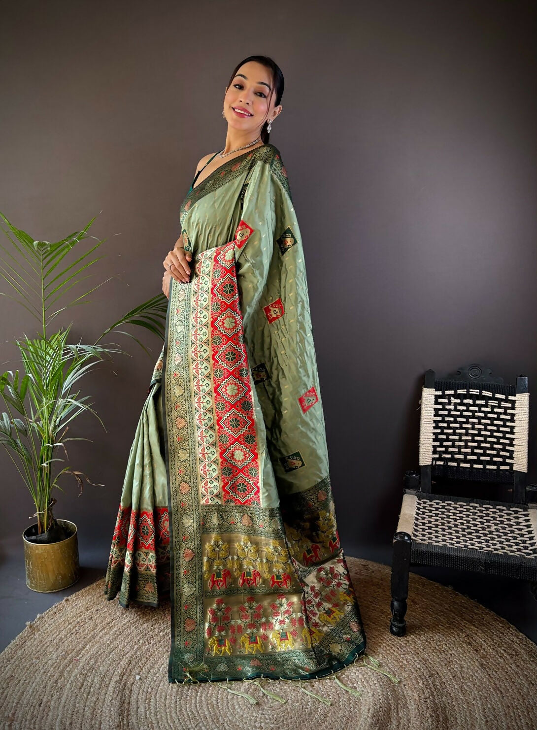 Joban Fashion Grey Small Butti Banarasi Silk Sarees