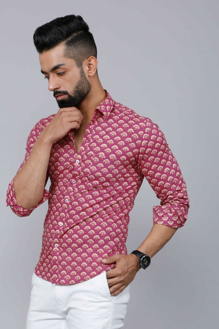 Miravan Men's Pink Regular Fit Floral Printed Cotton Casual Shirt