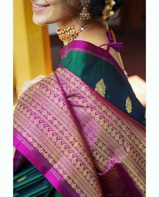 DEIANA'S Beautiful Designer Golden zari Soft Lichi Silk Saree - Green