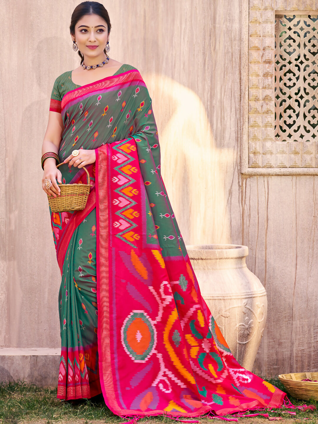 Shree Shyam Fashion Grey Pochampally Silk Saree - Distacart