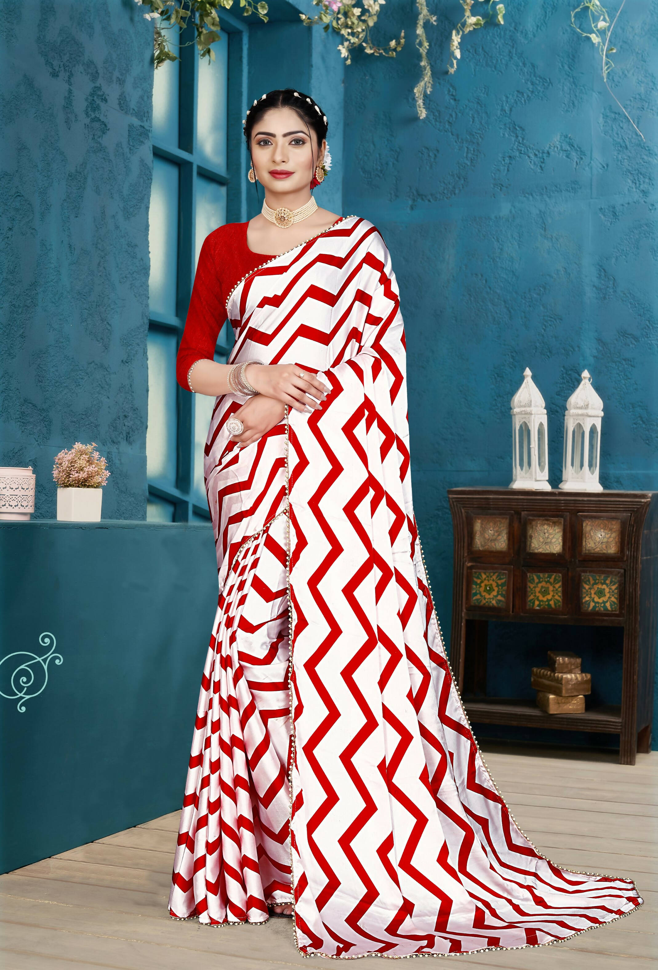 Red Japan Satin Stripe Printed Saree With Unstitched Blouse Piece - Laavanya