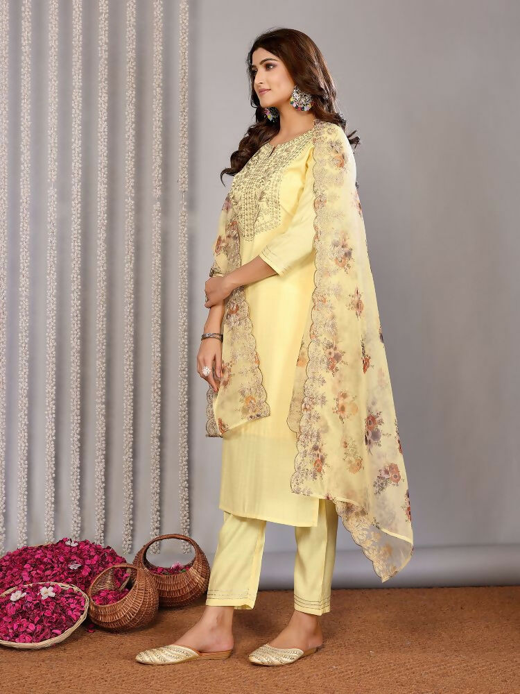 Joban Fashion Women Pale Yellow Roman Embroidery Stitched Kurta Set - Distacart