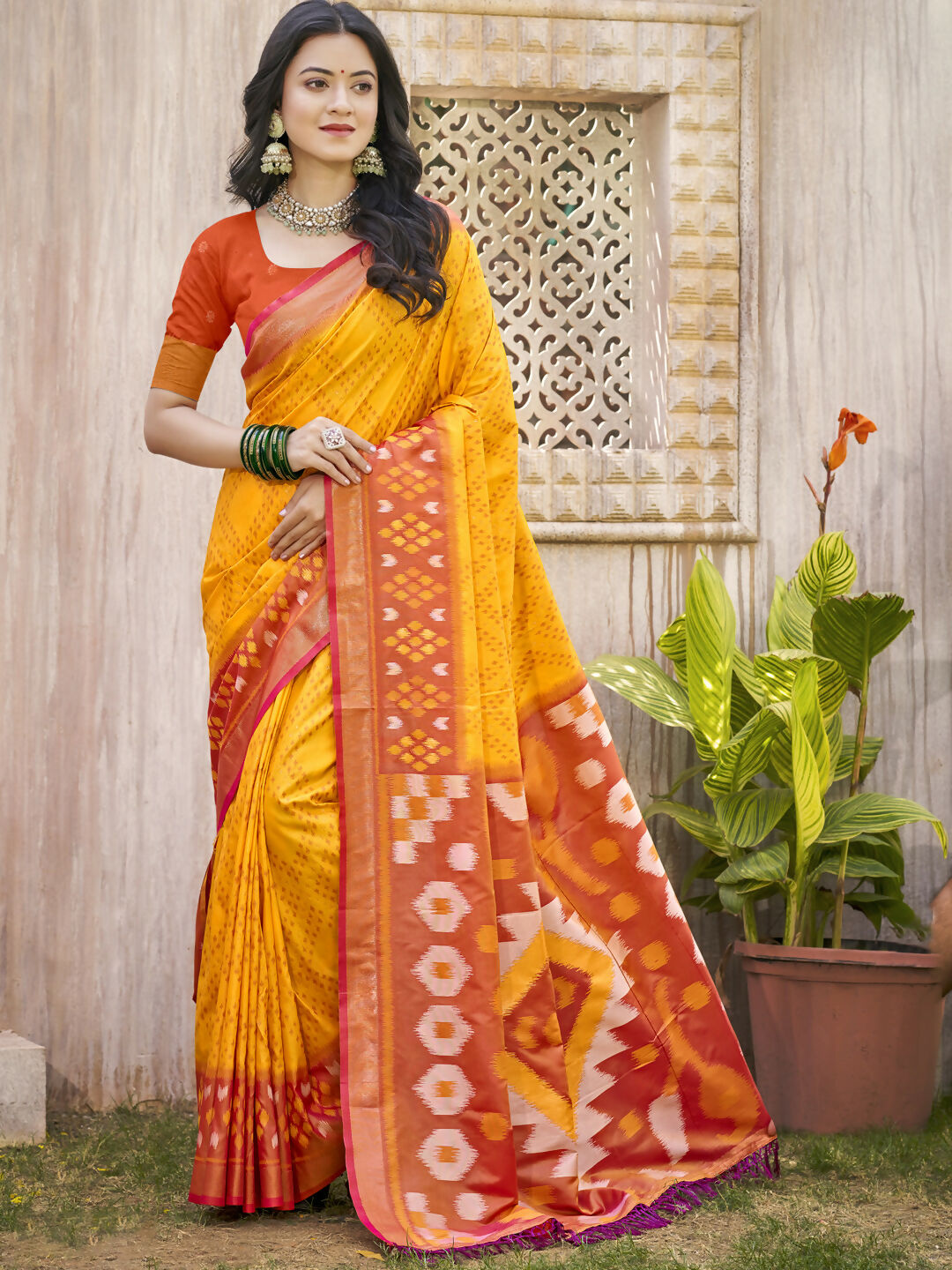 Shree Shyam Fashion Pochampalli Silk Yellow Saree - Distacart