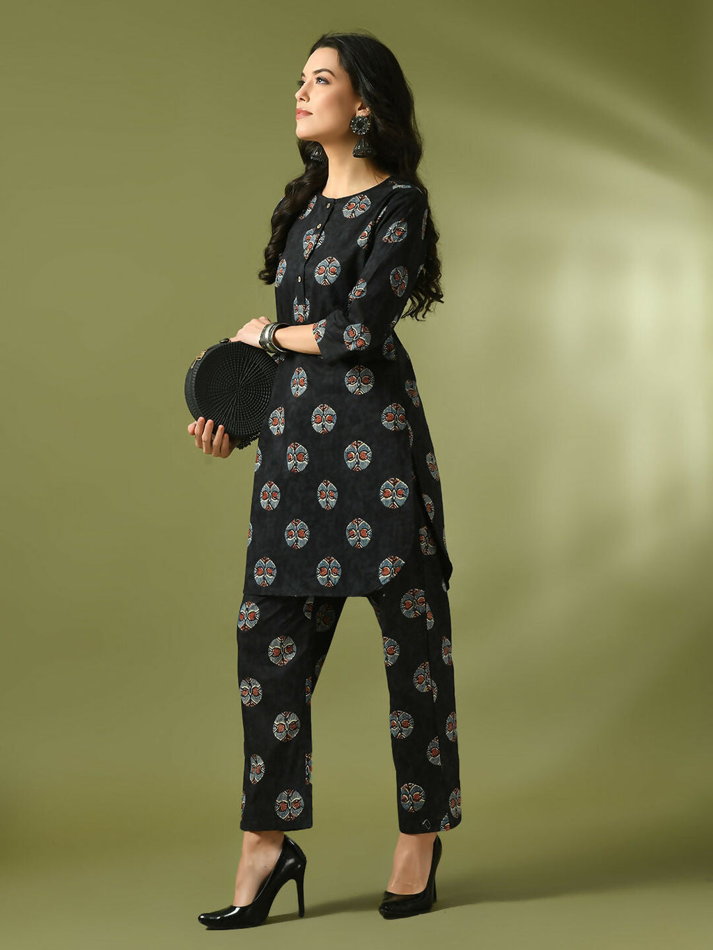 Myshka Women's Black Printed Cotton Round Neck Party Tunic With Trousers Co-ord set
