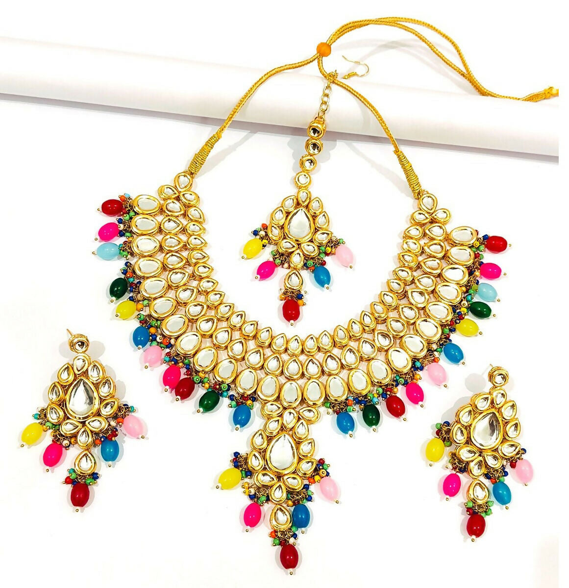 Joban Fashion Hand Made High Quality Gold Plated Base Metal Alloy Kundan Stone Studded Kundan Jewellery Set