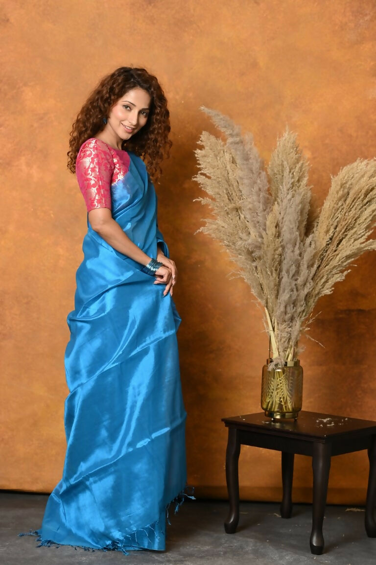 Very Much Indian Fusion Cotton Tissue Shimmer Saree - Light Blue - Distacart
