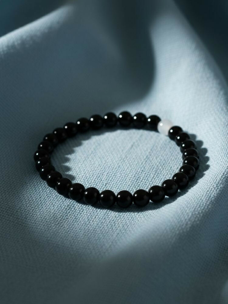 NVR Unisex Black & White Crystal Beaded Bracelet - Distacart