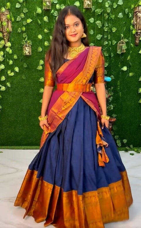 DEIANA'S Beautiful KanJivaram Silk Jari Lahengha Choli - Blue