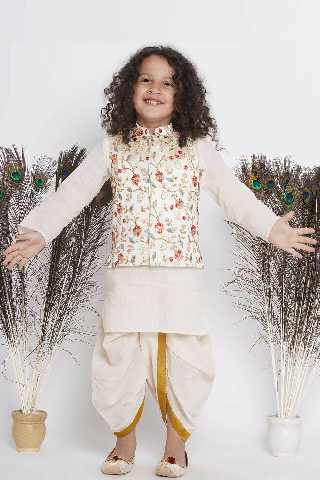 Little Bansi Banarsi Floral Embroidery Jacket Wth Cotton Kantha kurta And Kantha Dhoti - Cream