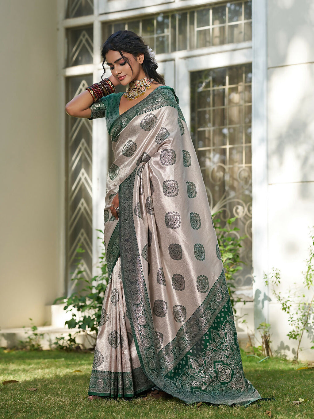Shree Shyam Fashion Cream With Dark Green Silk Blend Saree - Distacart