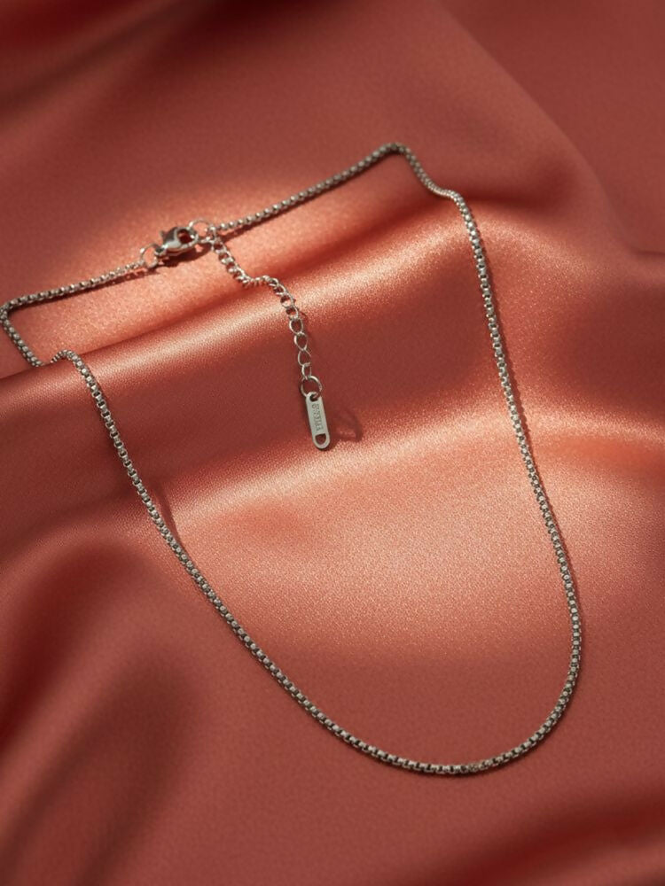 NVR Women German Silver Oxidised Chain - Distacart