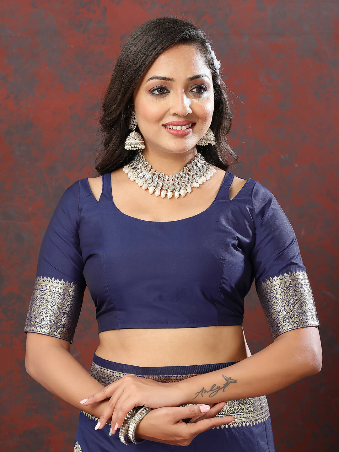 Lorenvalley Fashion Navyblue Soft Silk Woven Design Gold Zari Weaving Saree
