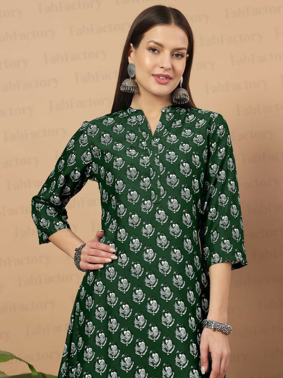 Vamika Poly Rayon Printed Bottle Green Party Wear/Casual Wear/Office Wear Kurta Set/Suit