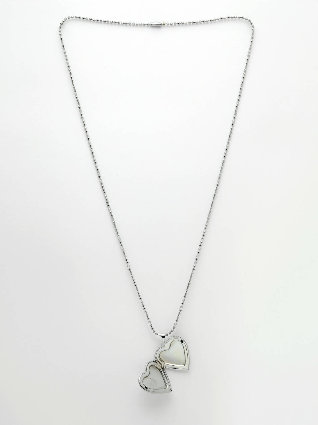 NVR Men Silver Plated Heart Shaped Pendent With Picture Frame And Chain