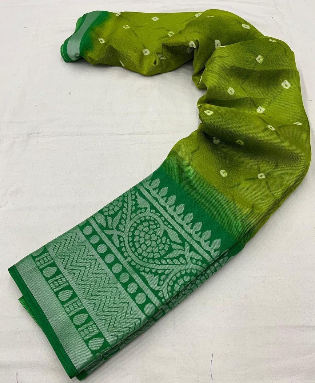 Green Jute Silk Ethnic Motifs Saree with Unstitched Blouse - Hiral Fashion