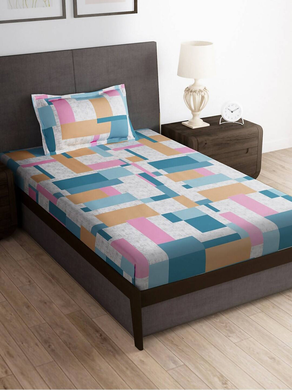 Story@home Arena Grey & White Printed 180 TC Bedsheet & Pillow Covers - Distacart