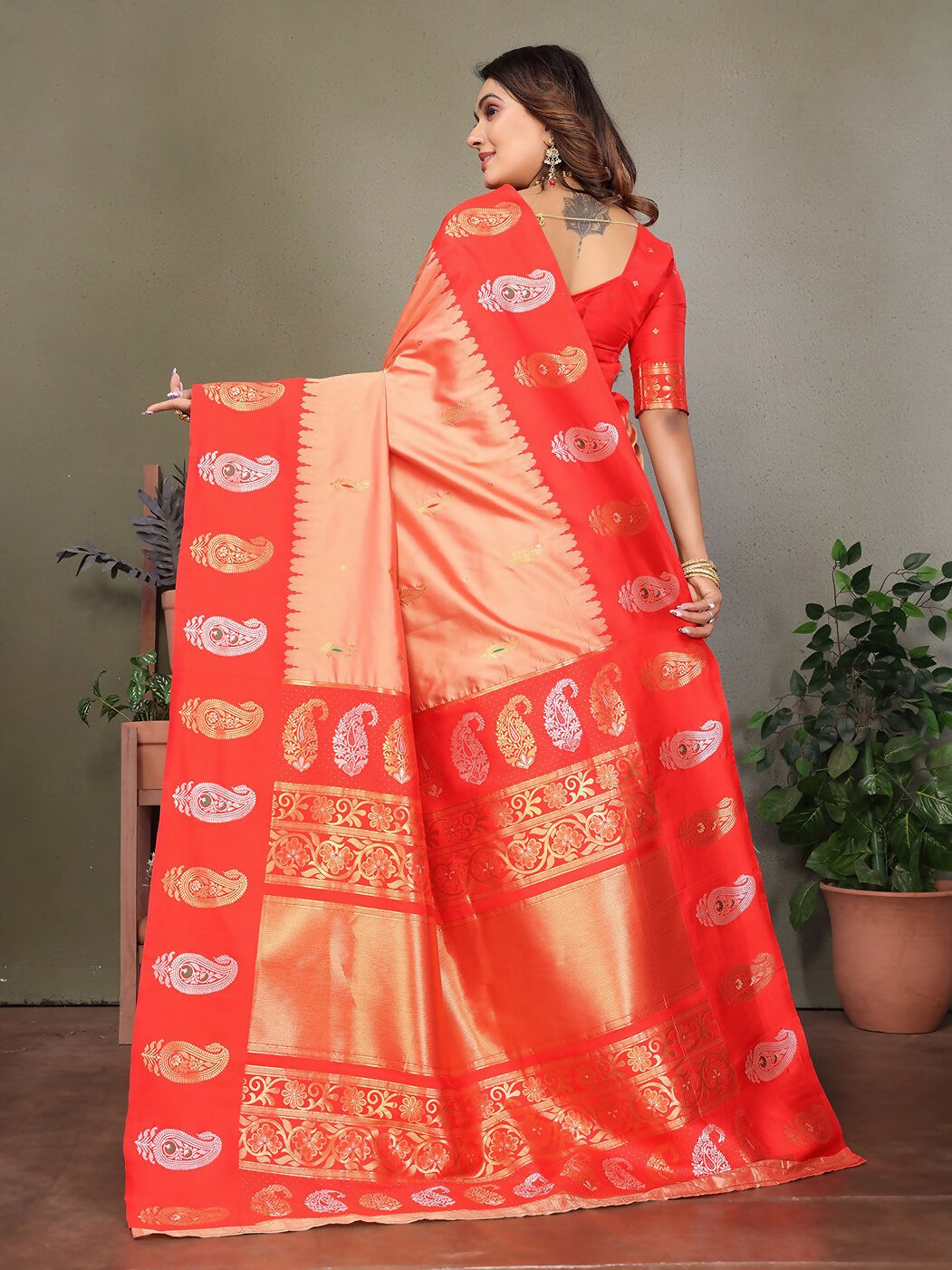 Joban Fashion Banarasi Peach Butti Soft Silk Saree - Distacart