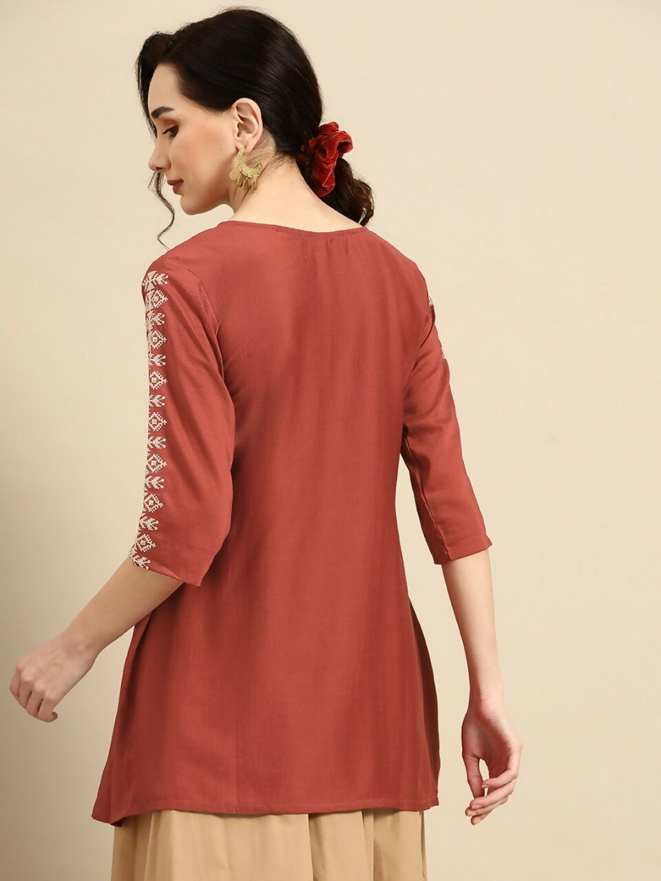 Women's Rust Viscose blend Embroidered Short Top - Marina