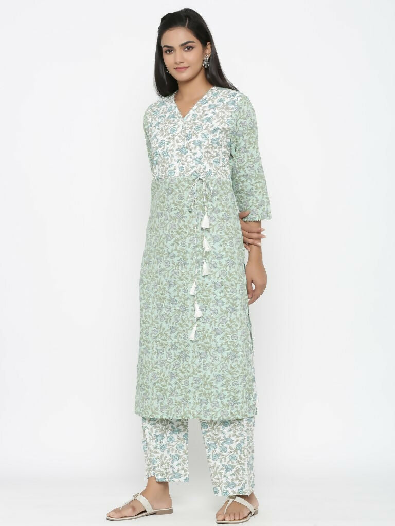 Miravan Women's Floral Jaipuri Cotton Kurta Palazzo With Tassel Set