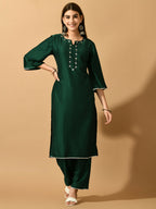 Myshka Women's Green Embroidered Party Kurta Sets