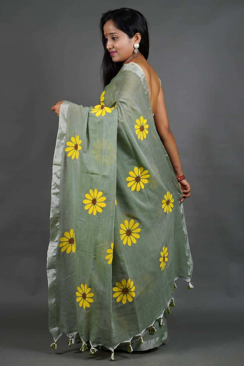 Exclusive Collection Light Pista Pure Cotton Saree With Sunflower Design - Distacart