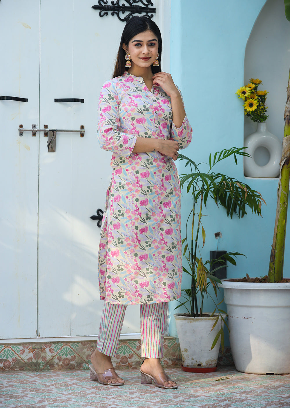 Kaajh Woman's Pink Printed Cotton Kurta Pant Set - Distacart