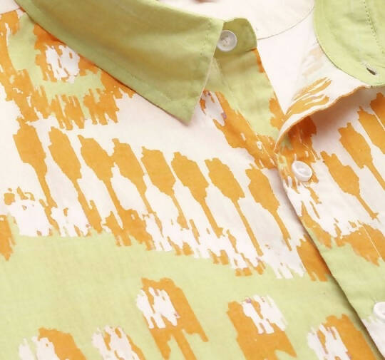 Off White Men Pure Cotton Relaxed Opaque Printed Casual Resort Shirt - Mahotsav