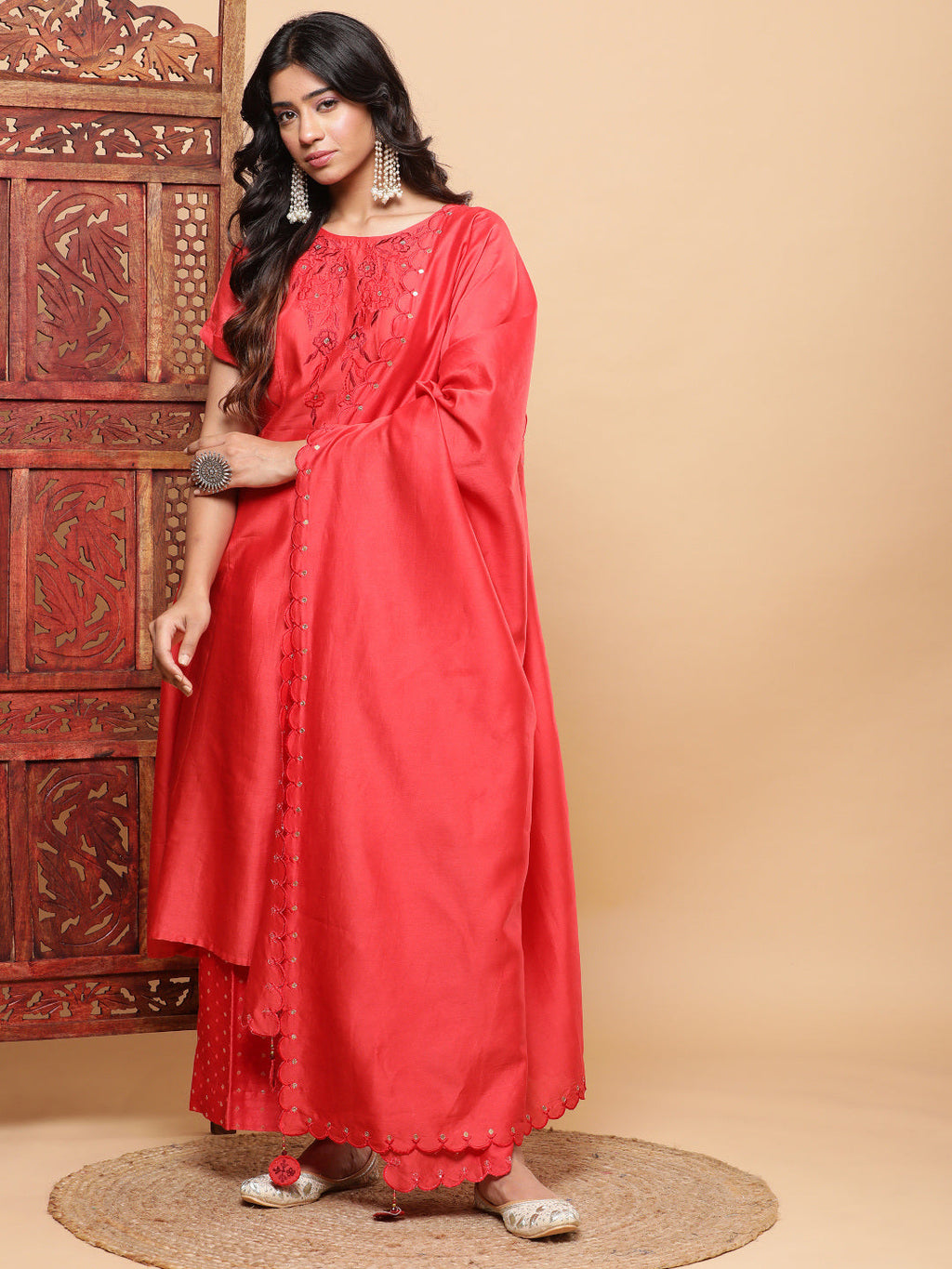 BohoJazz Nazm Embroidered Kimono Sleeves Kurta with Banarasi Pants and Dupatta - Red - Distacart