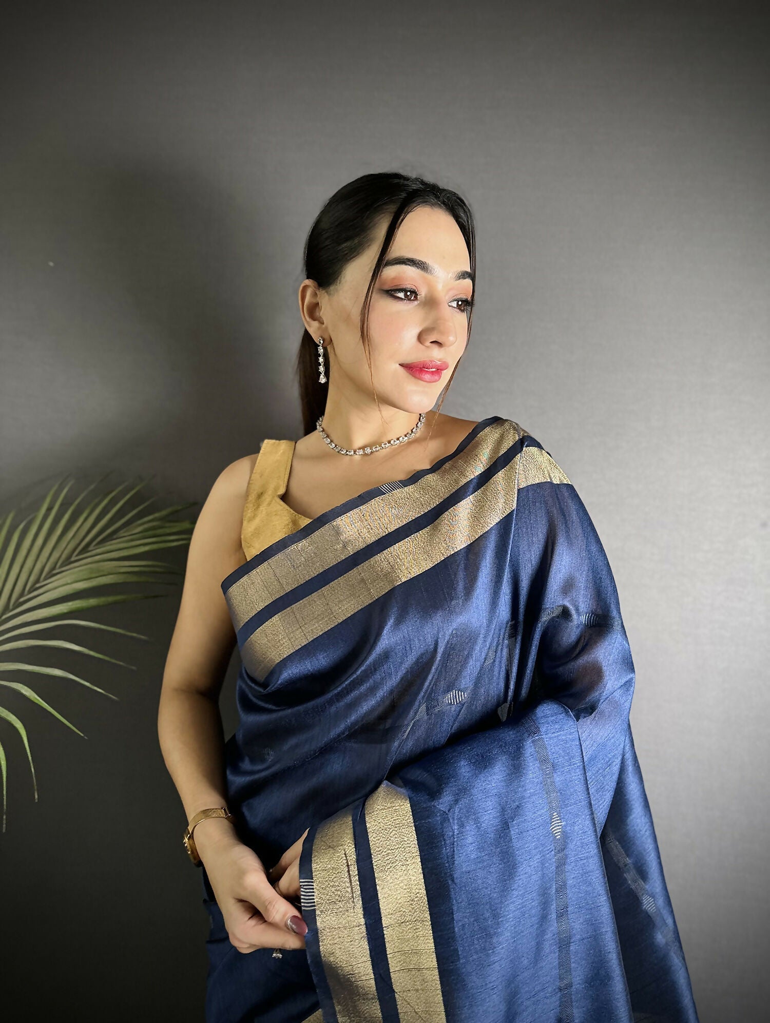 Joban Fashion Navy Blue Woven Pattern Raw Silk Kanjivaram Silk Saree - Distacart
