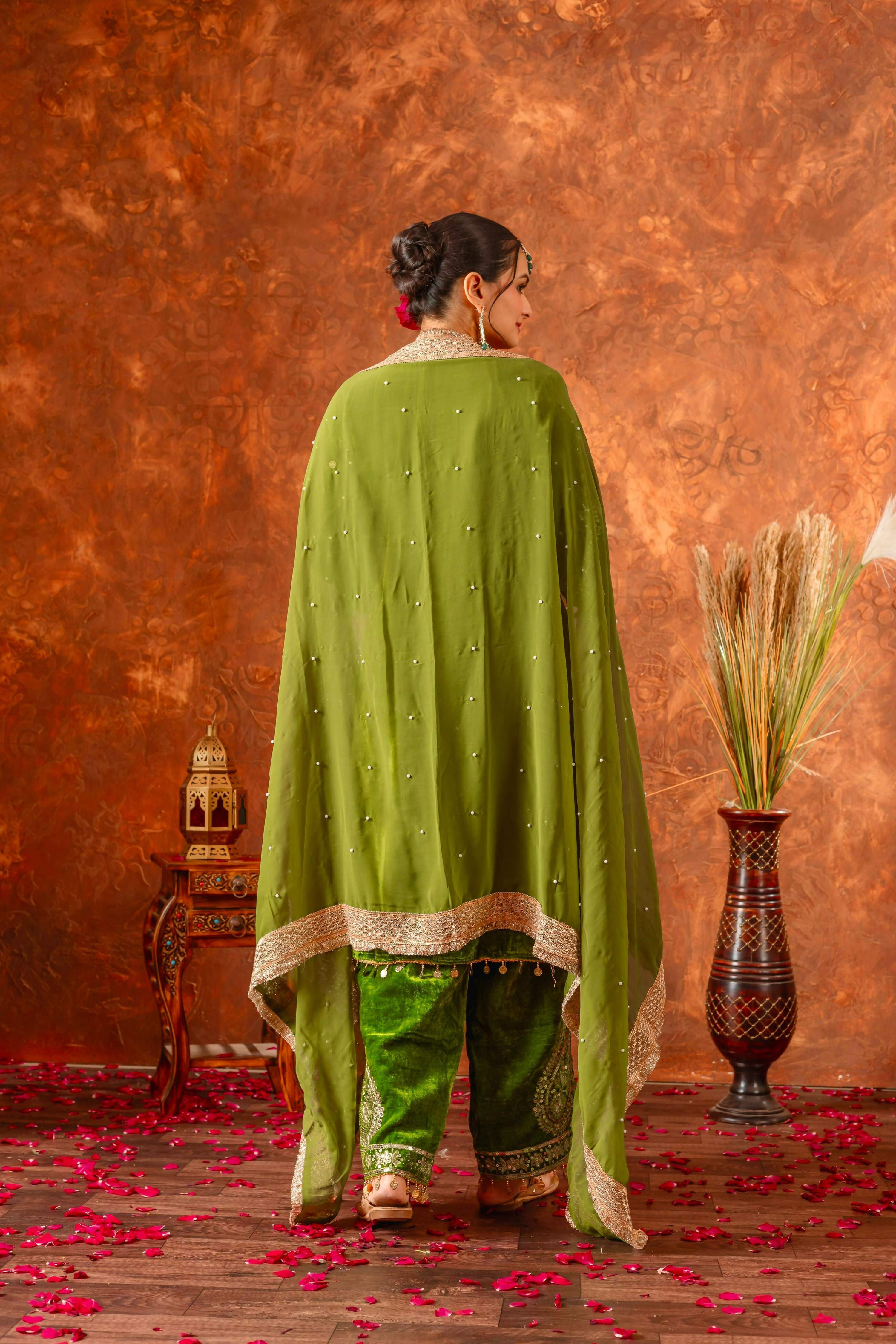 Joban Fashion Olive Green Velvet Embroidery Kurta Set - Distacart