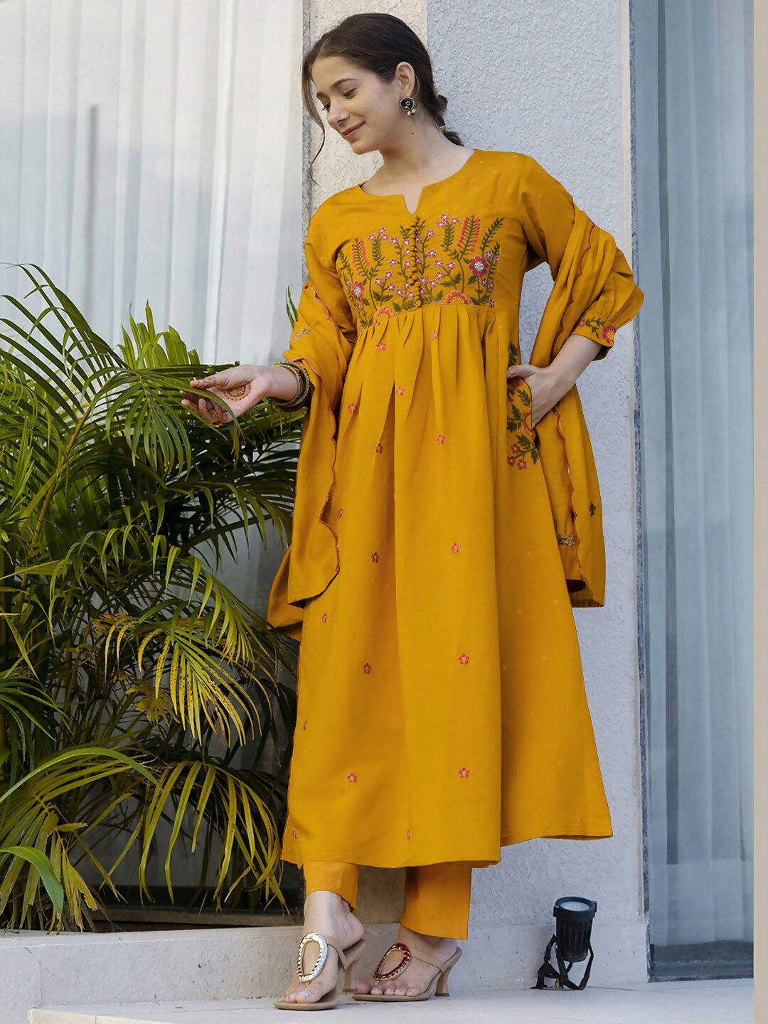 The52 Women's Beautiful Cotton Fabric Thread Work Straight Kurta Pant and Dupatta Set - Distacart