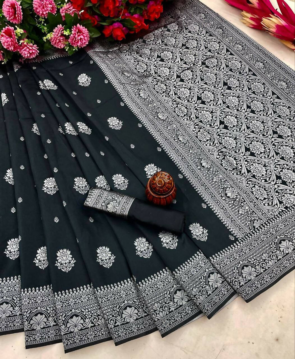 DEIANA'S Beautiful Designer Golden zari Soft Lichi Silk Saree - Black