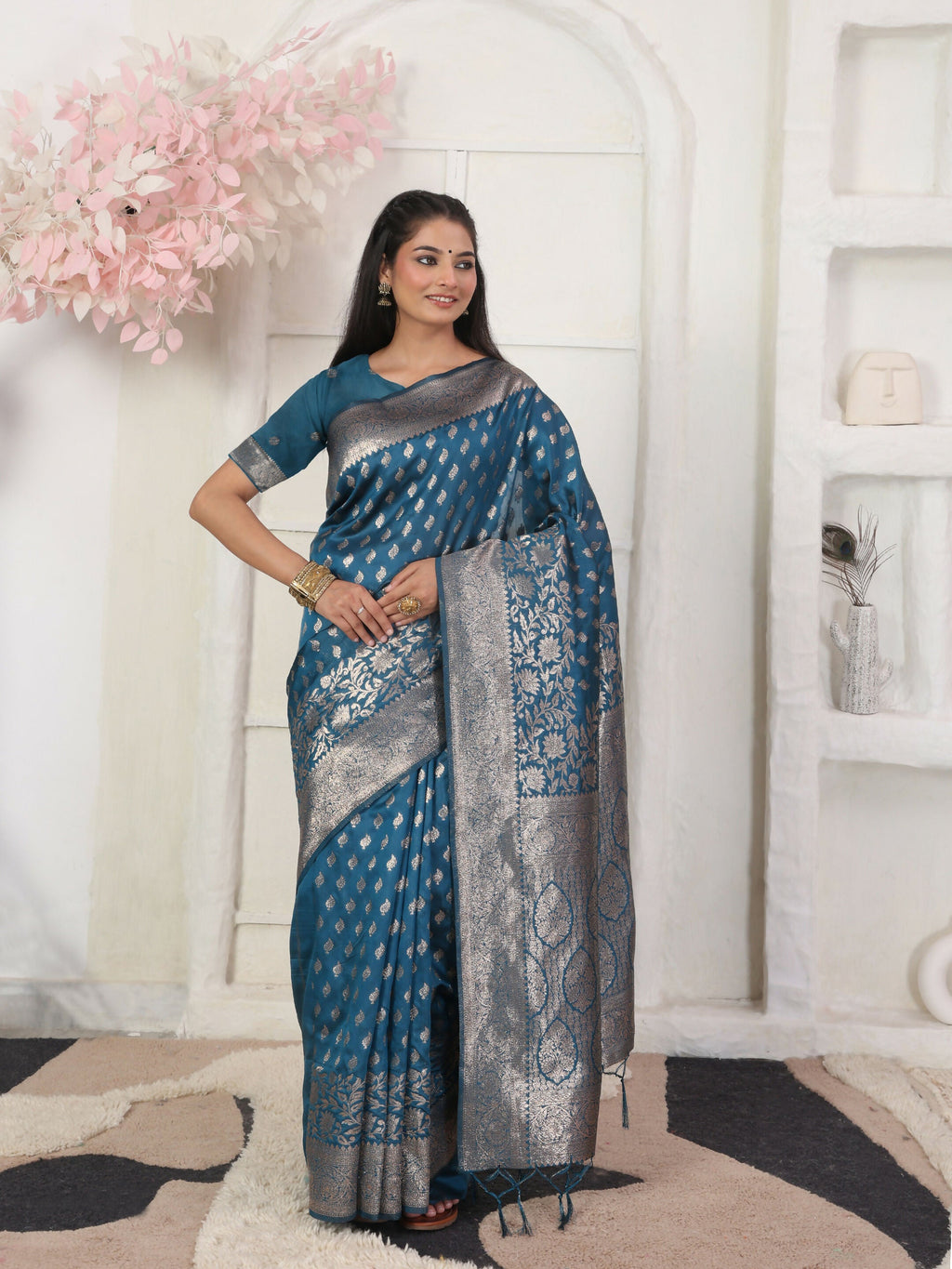 Shree Shyam Fashion Lichi Silk Light Pink Saree - Distacart