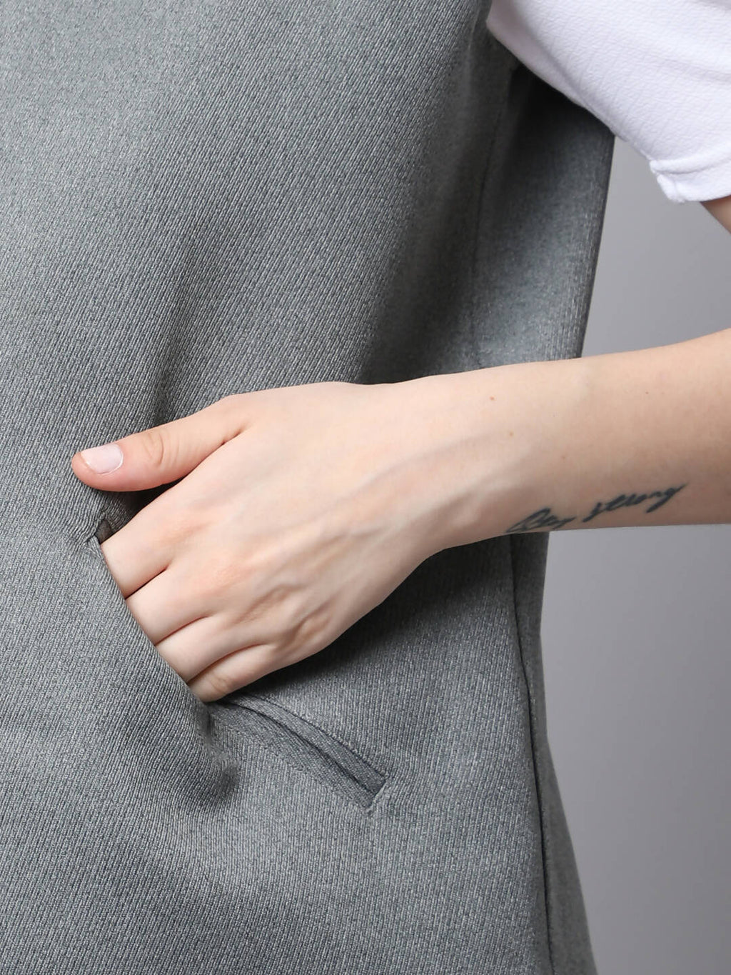 Even Apparels Grey Polyblend Open Front Women's Waistcoat - Distacart